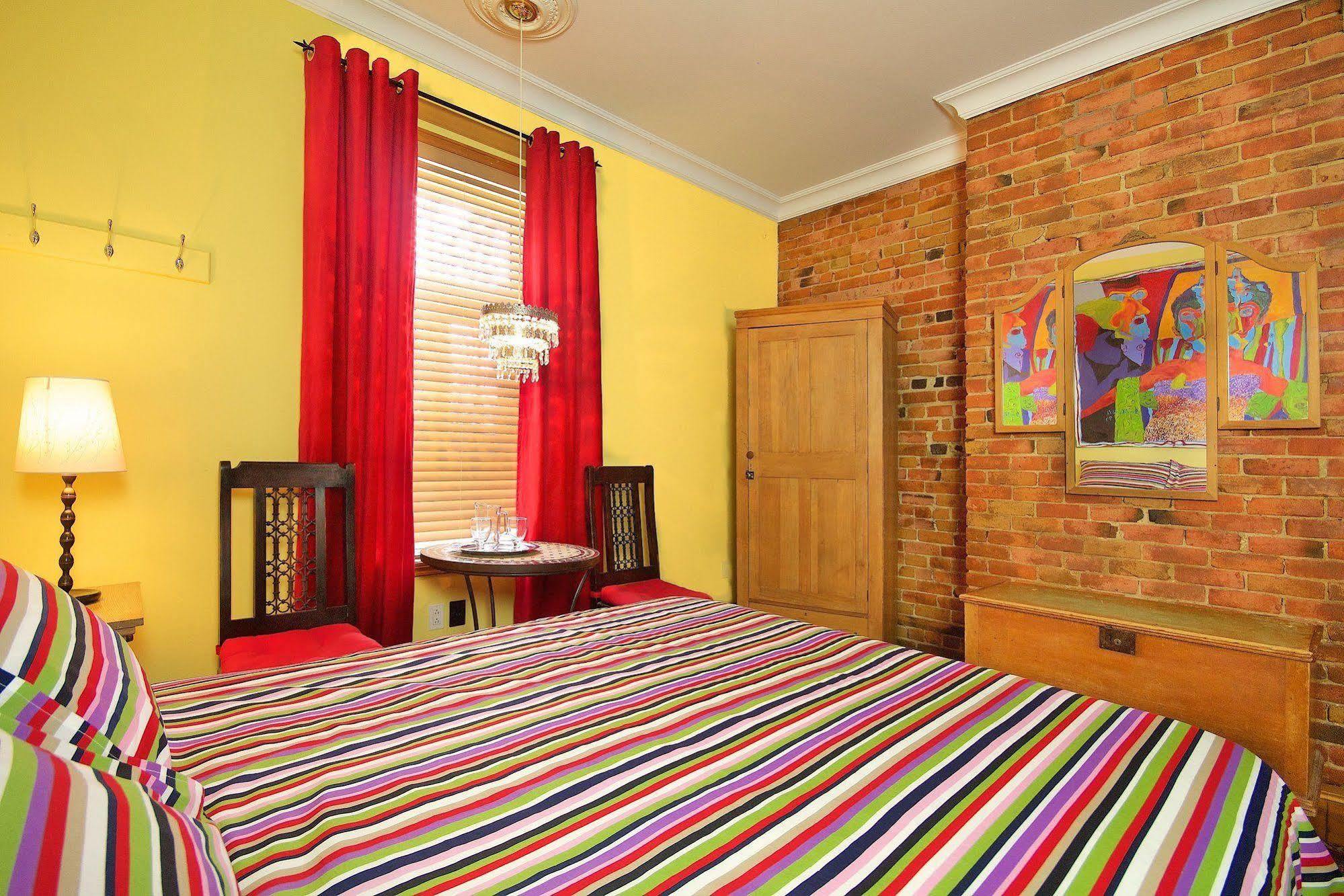 Auberge Les Bons Matins Montreal Ngoại thất bức ảnh